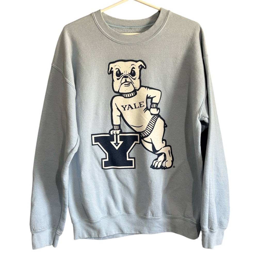 Yale Bulldog Graphic Sweatshirt
